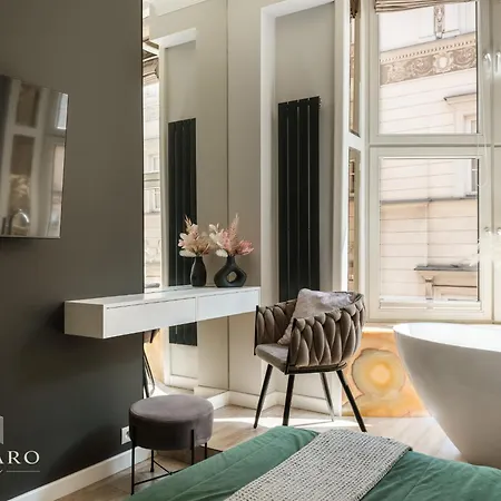 Jana No 2 Atelier By Luvaro * Краків
